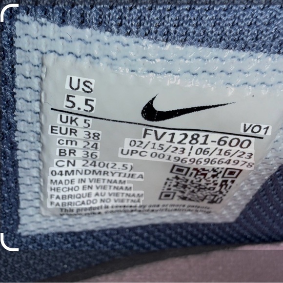 Nike men’s Pink and Blue Athletic Shoes NBA star Ja Morant size 5.5 - Picture 4 of 6